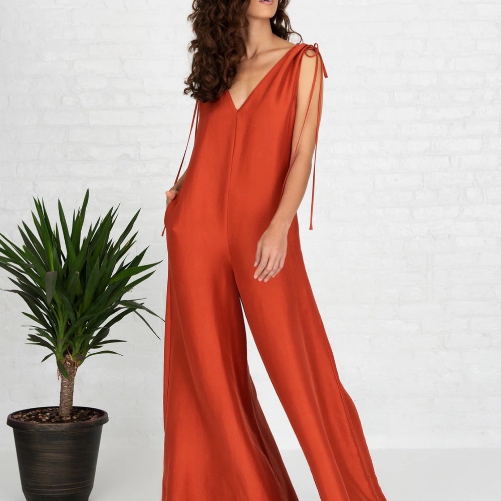 LEYT
Gemma Jumpsuit - Burnt Orange